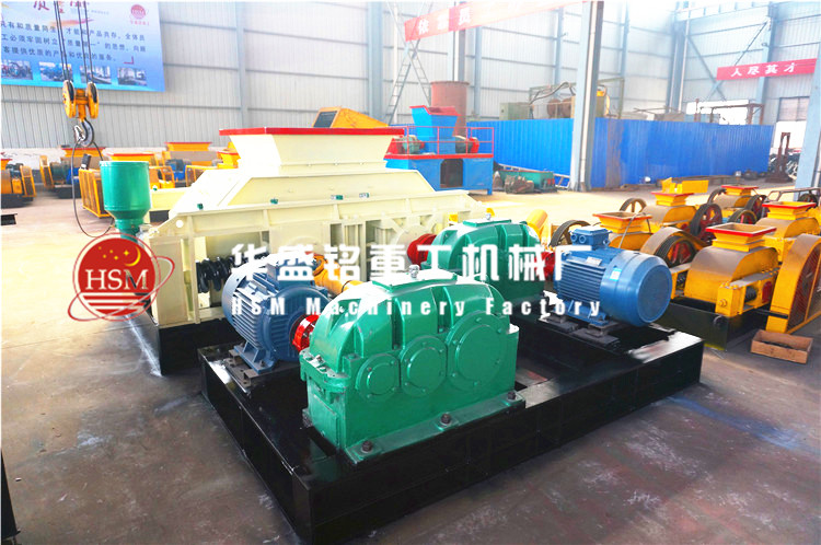 雙輥破碎機發(fā)貨圖